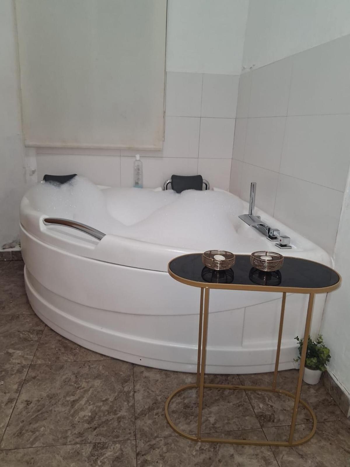 Apartamento Jacuzzi Cartagena Esterno foto